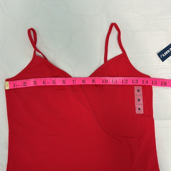 Basic Old Navy Tank Tops NWT - Picture 6 of 7